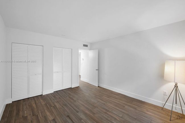 APT-215 - 8261 Sw 128 Th St, Condo with 2 bedrooms, 2 bathrooms and null parking in Pinecrest FL | Image 10