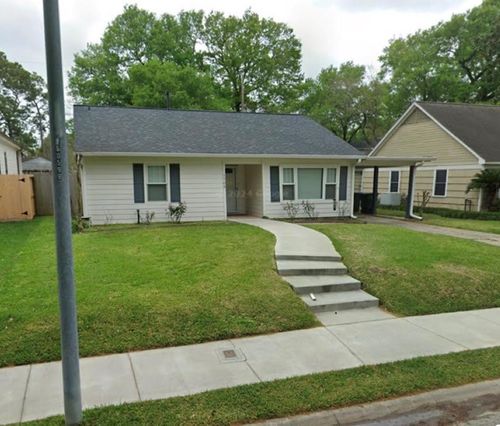 1709 Gardenia Dr, Houston, TX, 77018-5107 | Card Image