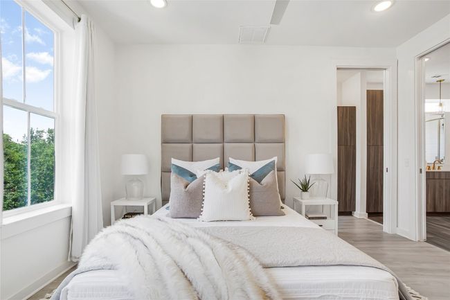 APT-17 - 2624 Metcalfe Rd, Condo with 3 bedrooms, 4 bathrooms and 2 parking in Austin TX | Image 22