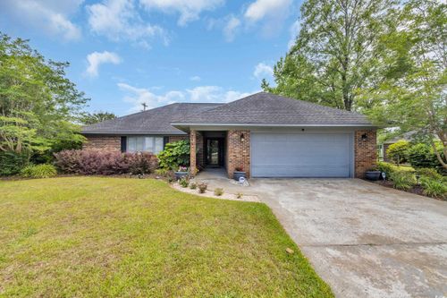 215 Lander Dr, Conway, SC, 29526-8804 | Card Image