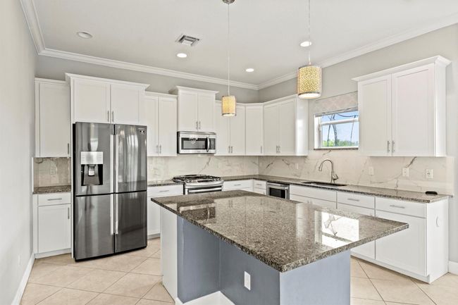 16007 Whippoorwill Cir, House other with 5 bedrooms, 4 bathrooms and null parking in Westlake FL | Image 14