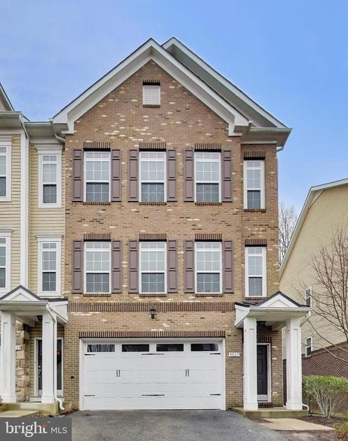 9527 Westerdale Dr, UPPER MARLBORO, MD, 20774-2440 | Card Image