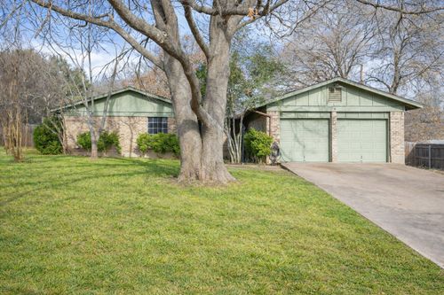 902 Clearwater Cir, Austin, TX, 78753-2404 | Card Image