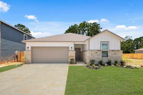 16980 Hazelnut Dr, Conroe, TX, 77302-1441 | Card Image