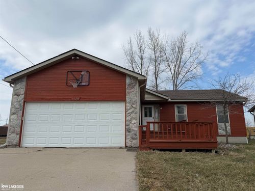 1120 West Blvd, Marine City, MI, 48039-1597 | Card Image