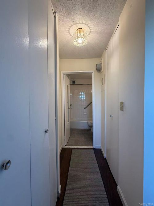 apt-17h-2 Bay Club Dr, Bayside, NY, 11360-2930 | Card Image