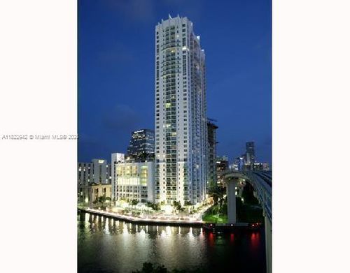 apt-1305-41 Se 5th St, Miami, FL, 33131-2543 | Card Image