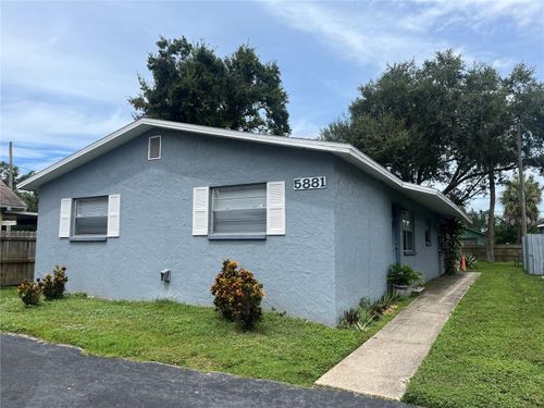 5881 72nd Ave N, PINELLAS PARK, FL, 33781-4221 | Card Image