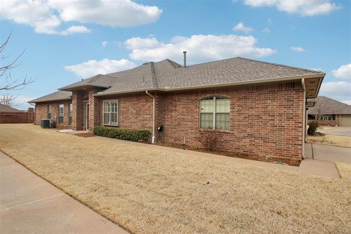 16125 Vintage Court, Edmond, OK, 73013 | Card Image