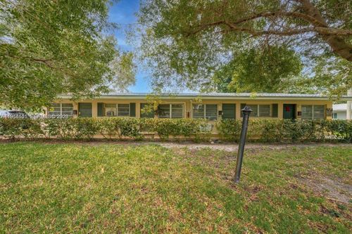 apt-a-8885 Ne 8th Ct, Miami, FL, 33138-3339 | Card Image