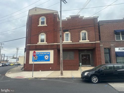 43 W 2nd St, Lansdale, PA, 19446-2401 | Card Image