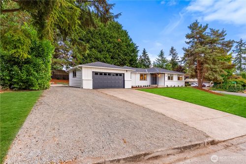 31446 28th Pl Sw, Federal Way, WA, 98023-7837 | Card Image