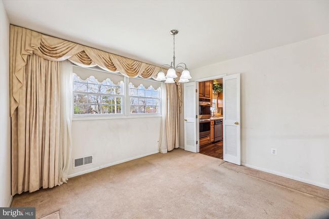 6006 Dewey Dr, House other with 6 bedrooms, 3 bathrooms and null parking in ALEXANDRIA VA | Image 7
