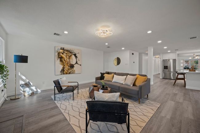 1915 Hollow Ridge Dr, House other with 4 bedrooms, 2 bathrooms and 2 parking in Cedar Park TX | Image 14