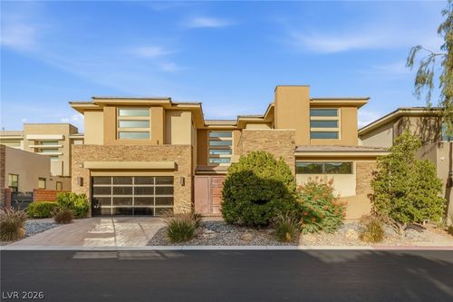 64 Grey Feather Dr, Las Vegas, NV, 89135-7882 | Card Image