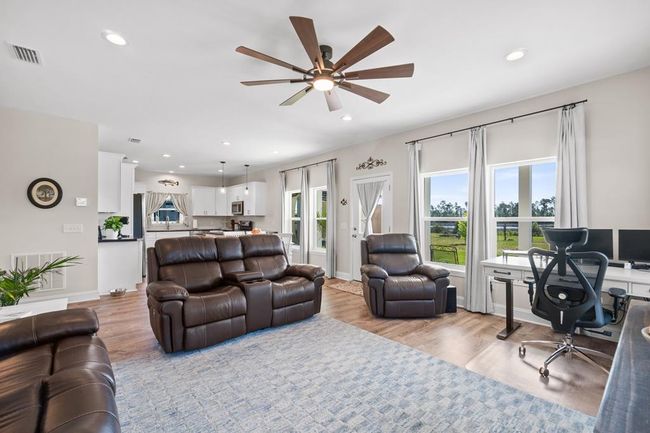 574 N Canal Dr, House other with 2 bedrooms, 2 bathrooms and 4 parking in Port St. Joe FL | Image 46