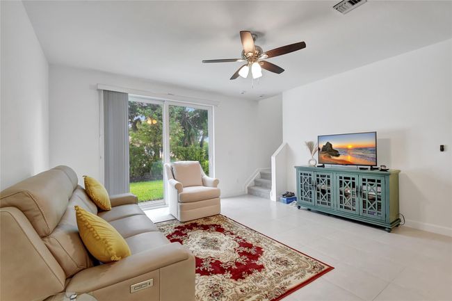 4519 - 4519 Hollister Ave, Townhouse with 3 bedrooms, 3 bathrooms and null parking in Lake Worth FL | Image 14