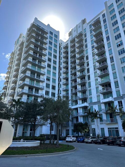 unit-717-300 S Australian Ave, West Palm Beach, FL, 33401-5097 | Card Image