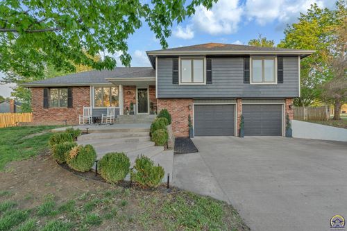 3740 Sw Kings Forest Rd, Topeka, KS, 66610 | Card Image