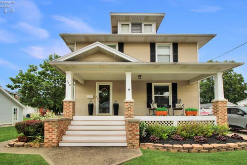 148 Prospect St, Oak Harbor, OH, 43449-1444 | Card Image