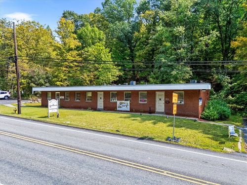 582 Brown Ave, Turtle Creek, PA, 15145 | Card Image