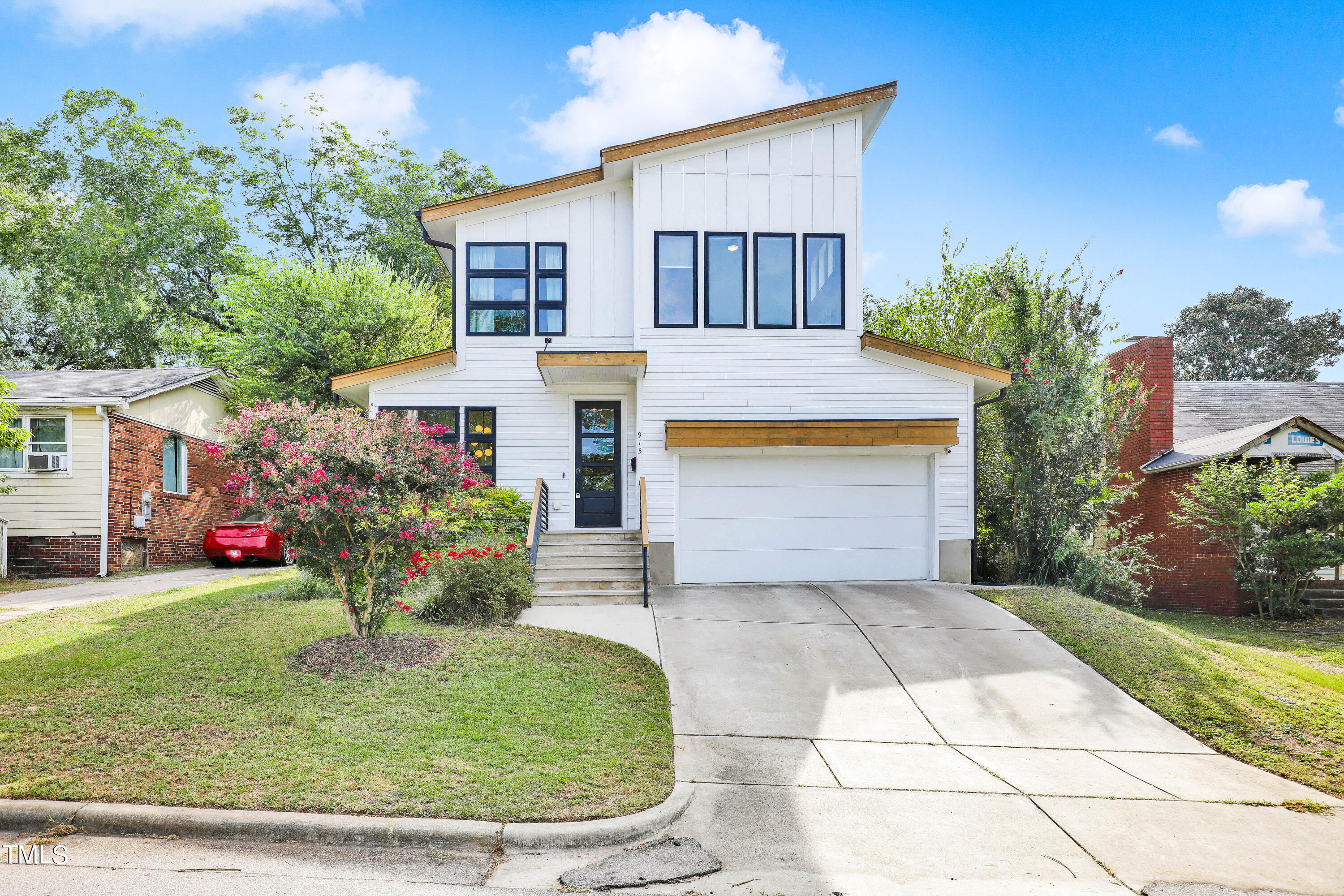 Royce Ln, Cedar Park, TX 78613