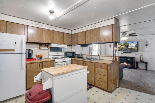32 Sixth St, House other with 2 bedrooms, 1 bathrooms and null parking in Colchester VT | Image 11