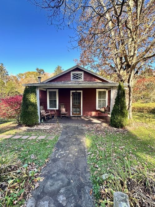 571 Dillard Rd, Highlands, NC, 28741 | Card Image