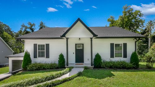 216 Catoosa St, Rossville, GA, 30741-2004 | Card Image