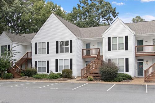 723 Ironwood Dr, Yorktown, VA, 23693-5561 | Card Image