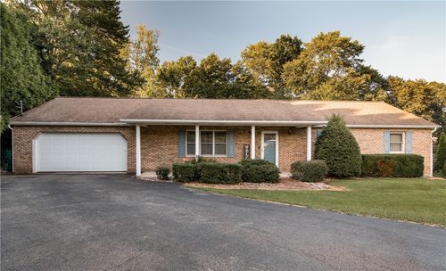 133 La Ray Dr, Butler, PA, 16001-1407 | Card Image