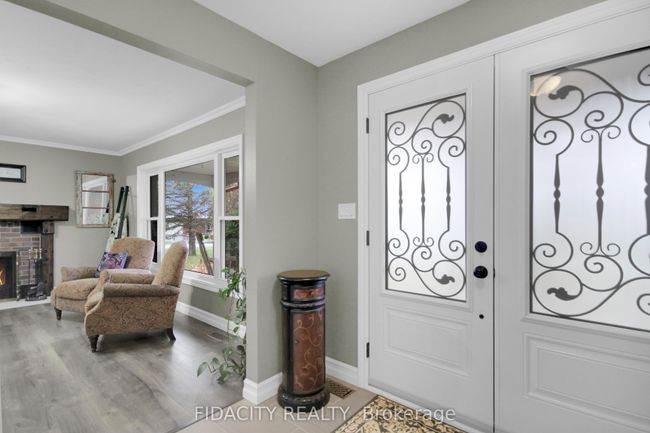 6657 Bluebird St, House other with 3 bedrooms, 3 bathrooms and 4 parking in Kars ON | Image 4