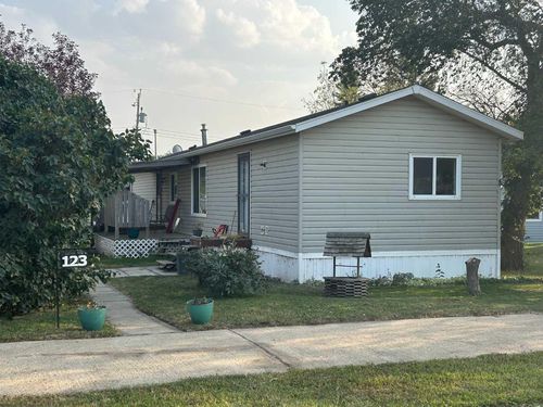 123 Main Street, New Norway, AB, T0B3L0 | Card Image