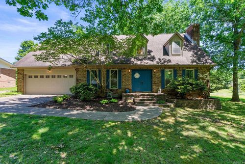 8421 Crystal Valley Cv, Little Rock, AR, 72210-4711 | Card Image