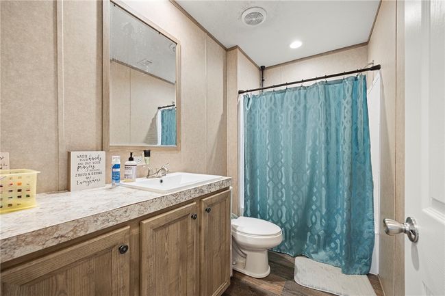 170 Gin Rd, House other with 3 bedrooms, 2 bathrooms and null parking in Woodsboro TX | Image 20