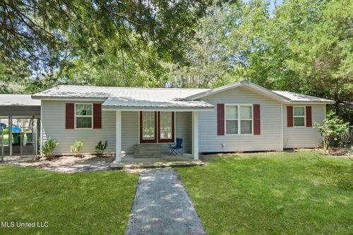 529 Pear St, Ocean Springs, MS, 39564-0711 | Card Image