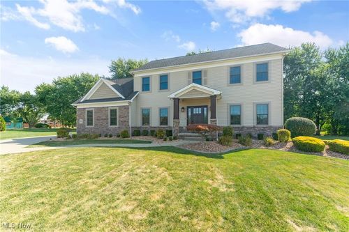 8604 Catarina Pl, Poland, OH, 44514-2994 | Card Image