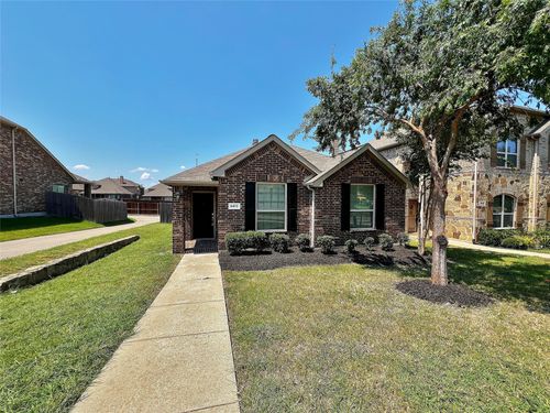 8472 Gentian Dr, Fort Worth, TX, 76123-5028 | Card Image