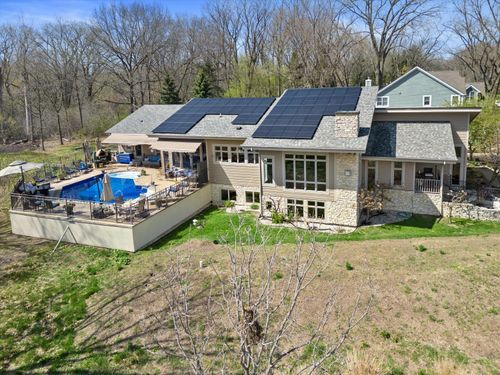 9112 3rd Ave, Pleasant Prairie, WI, 53158-4801 | Card Image