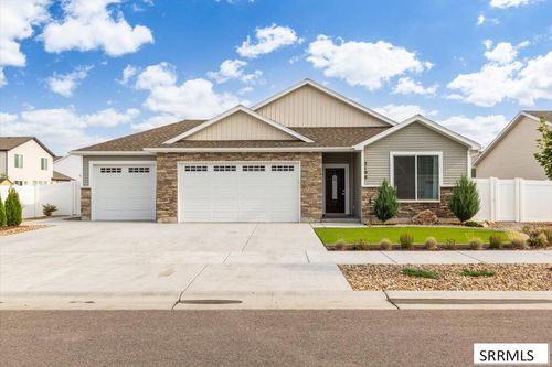2198 W 640 S, Rexburg, ID, 83440-5558 | Card Image