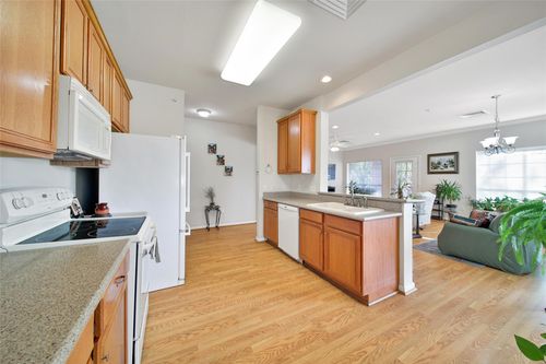 apt-214-2815 Kings Crossing Dr, Kingwood, TX, 77345-5489 | Card Image