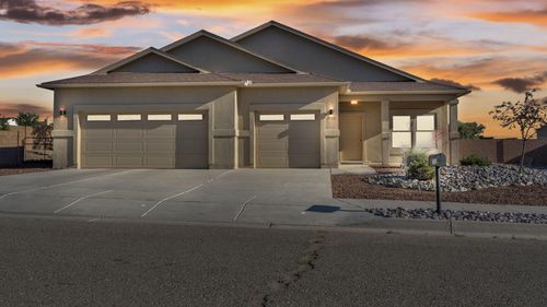 2513 Istle Rd, Rio Rancho, NM, 87124-1584 | Card Image