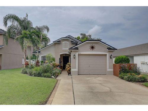 8252 Crescent Moon Dr, New Port Richey, FL, 34655-3017 | Card Image