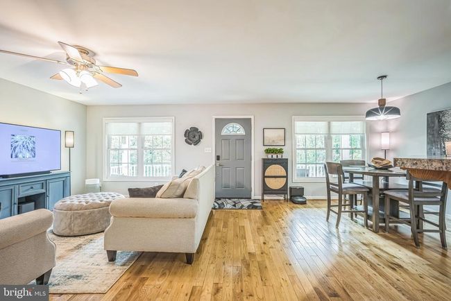 16206 Tiffany Ln, House other with 3 bedrooms, 3 bathrooms and null parking in HAYMARKET VA | Image 7