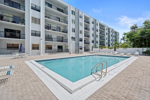 113-1301 Ne 7th St, Hallandale Beach, FL, 33009 | Card Image