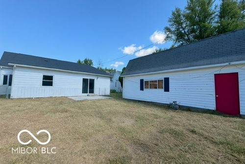 212 E Hopewell St, Farmersburg, IN, 47850-7025 | Card Image