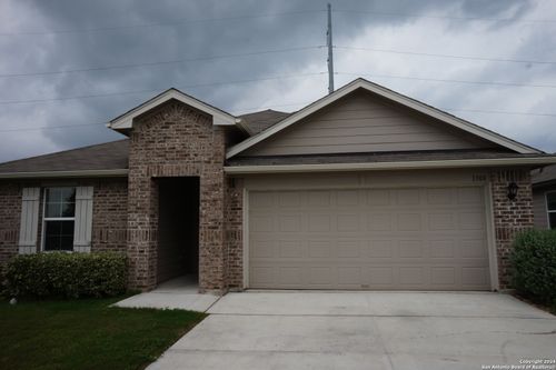 1308 Parkwood, Seguin, TX, 78155-0043 | Card Image