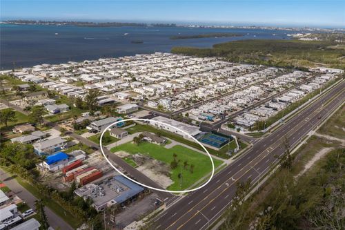 10601-10611 Cortez Rd W, Bradenton, FL, 34210-1506 | Card Image