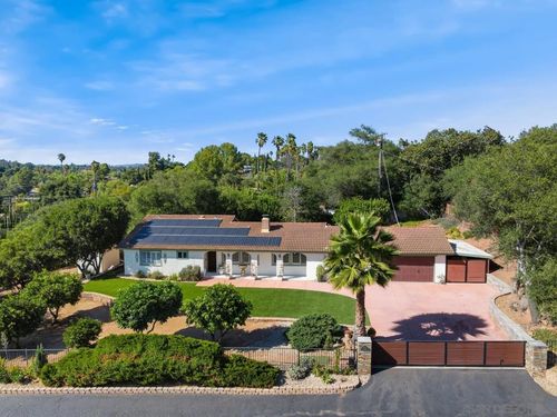 2826 Calle De Malibu, Escondido, CA, 92029 | Card Image