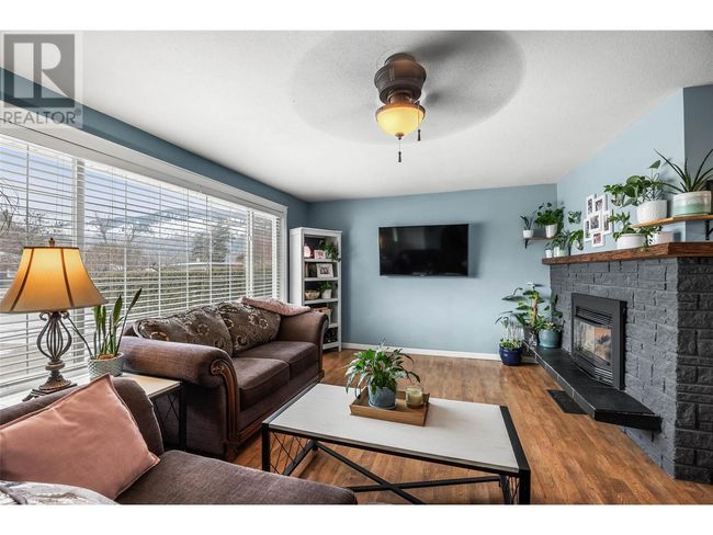 221 Birch St, House other with 4 bedrooms, 2 bathrooms and null parking in Chase BC | Image 6